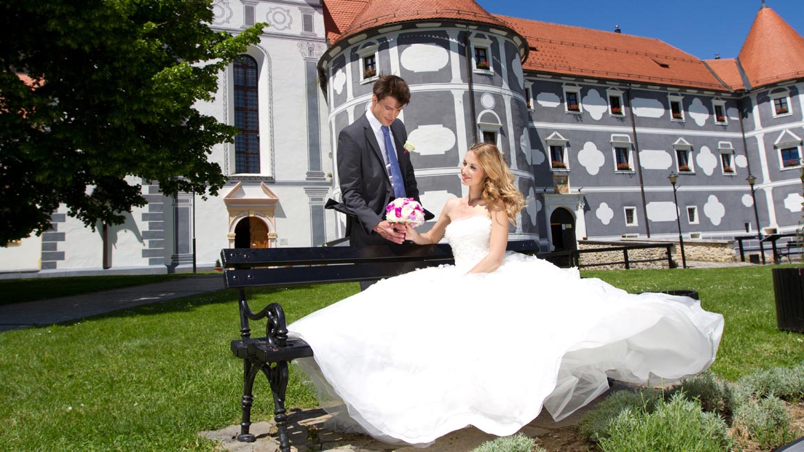 Olimski samostan, poročni obred